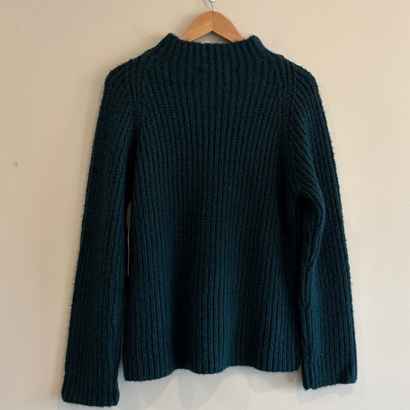 NWT JONES NEW YORK CREW NECK SWEATER IN FOREST GREEN. Size Large. Warm! - Picture 6 of 10